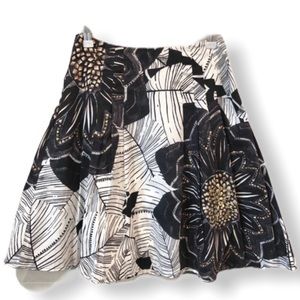 WHBM floral skirt black white gold size 0